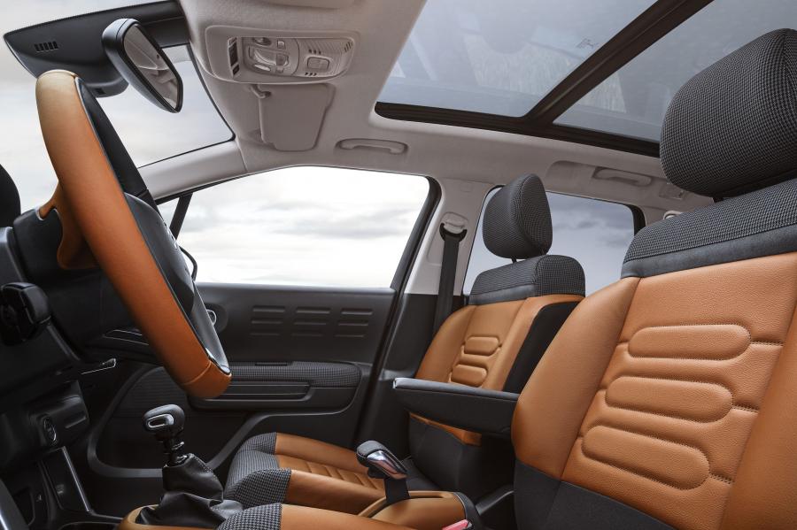 Интерьер Citroen C3 Aircross 2017 года  (WW) (фото 91 из 120)